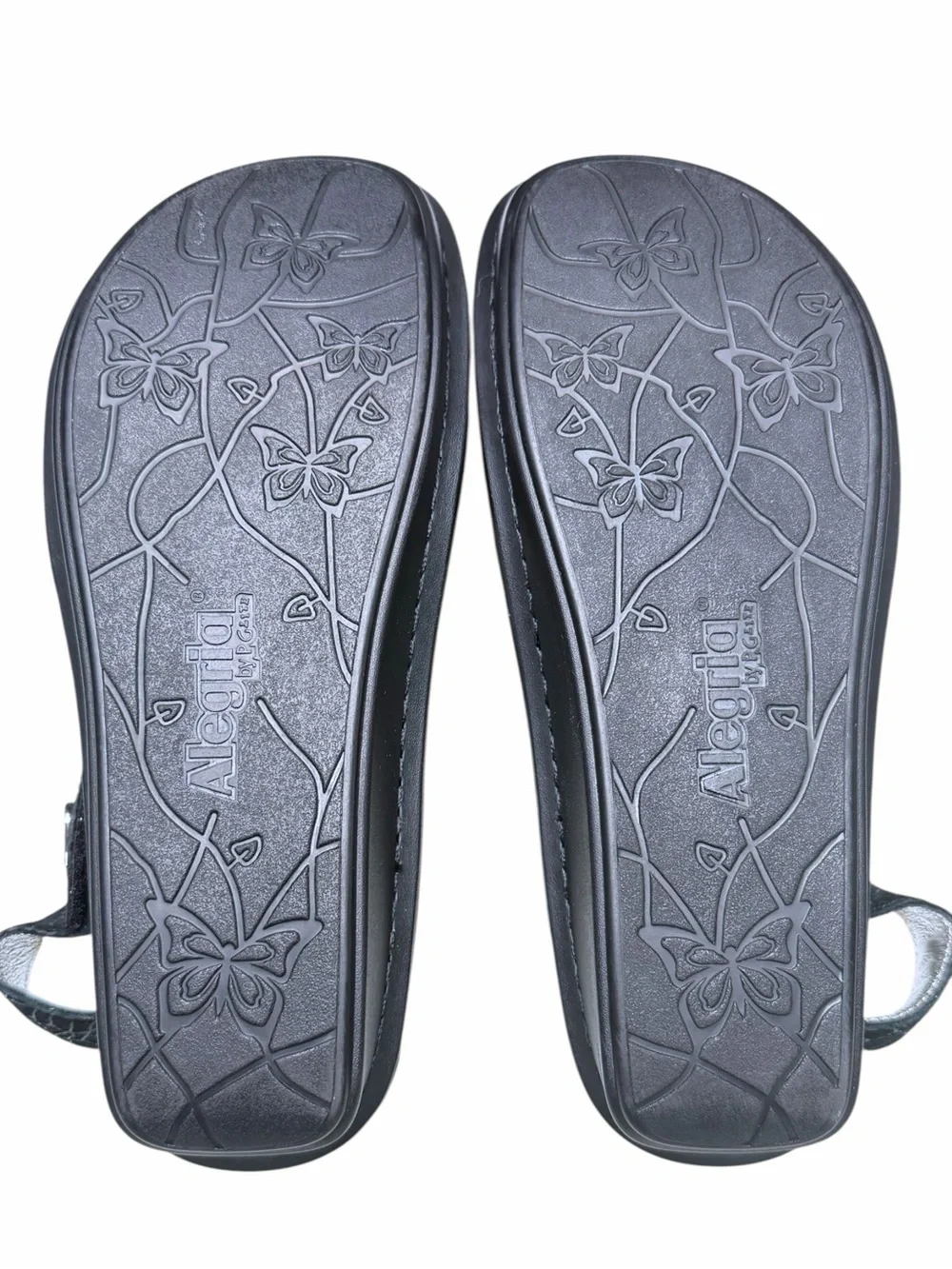 Alegria Vienna Waverly Black Crackle Leather Velcro Silver Heart Sandals NWOT